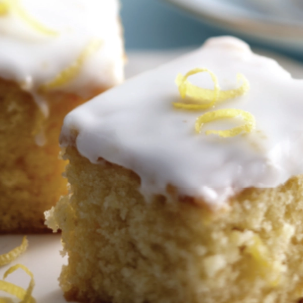 Lemon Drizzle Squares